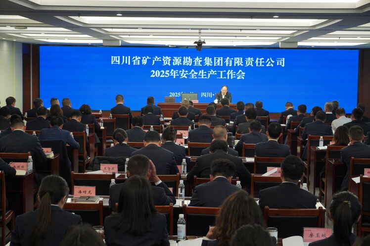 󿱼ٿ2025徲